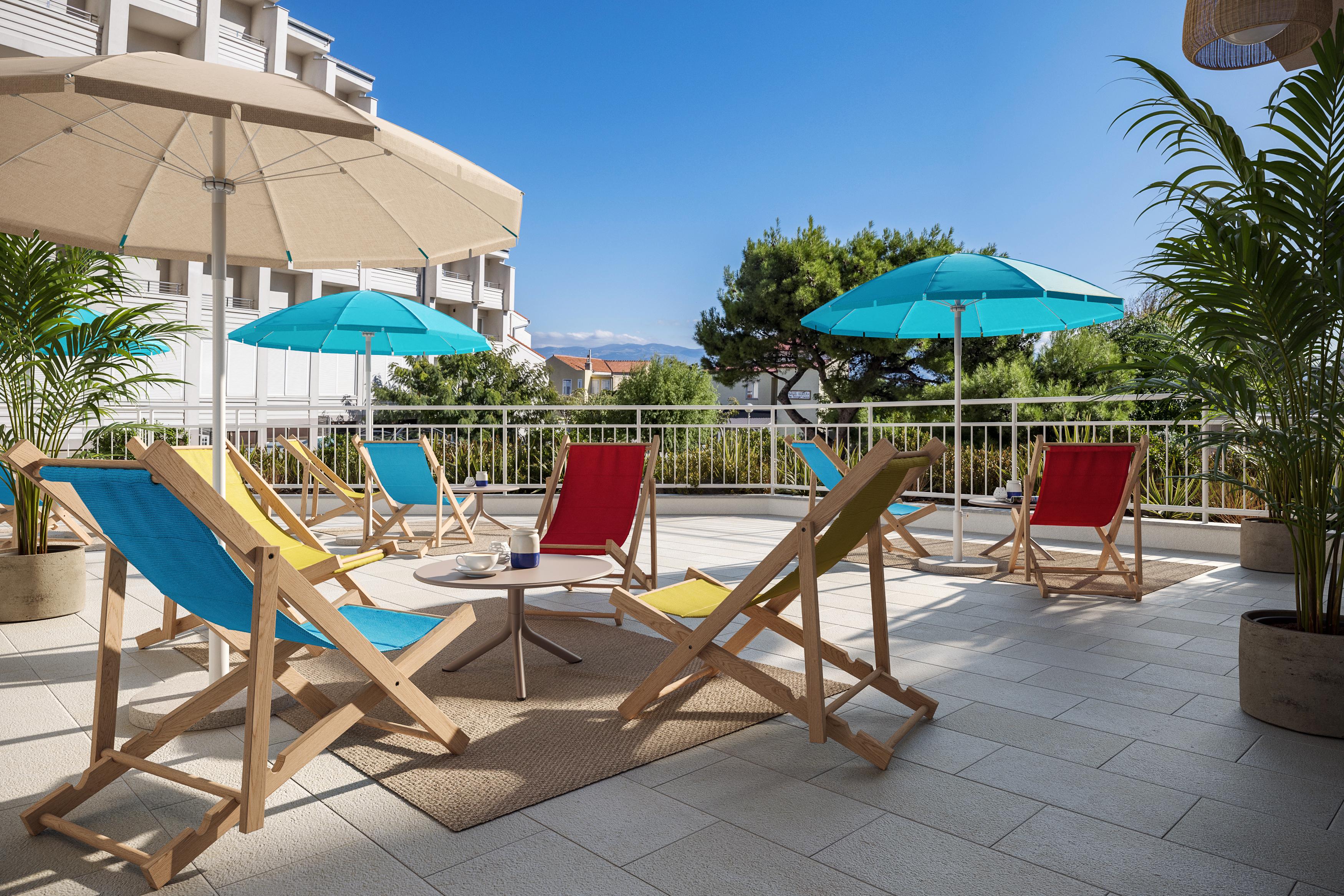 Sunny Baska Hotel Eksteriør bilde